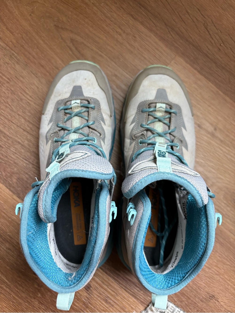 Hoka Women's Lace-Up Hiking Boots in Light Gray and Teal - Picture 9 of 9